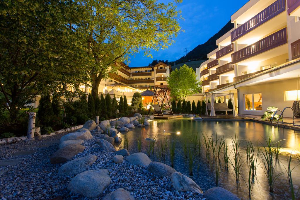 Wiesenhof Gardenresort San Leonardo in Passiria Esterno foto